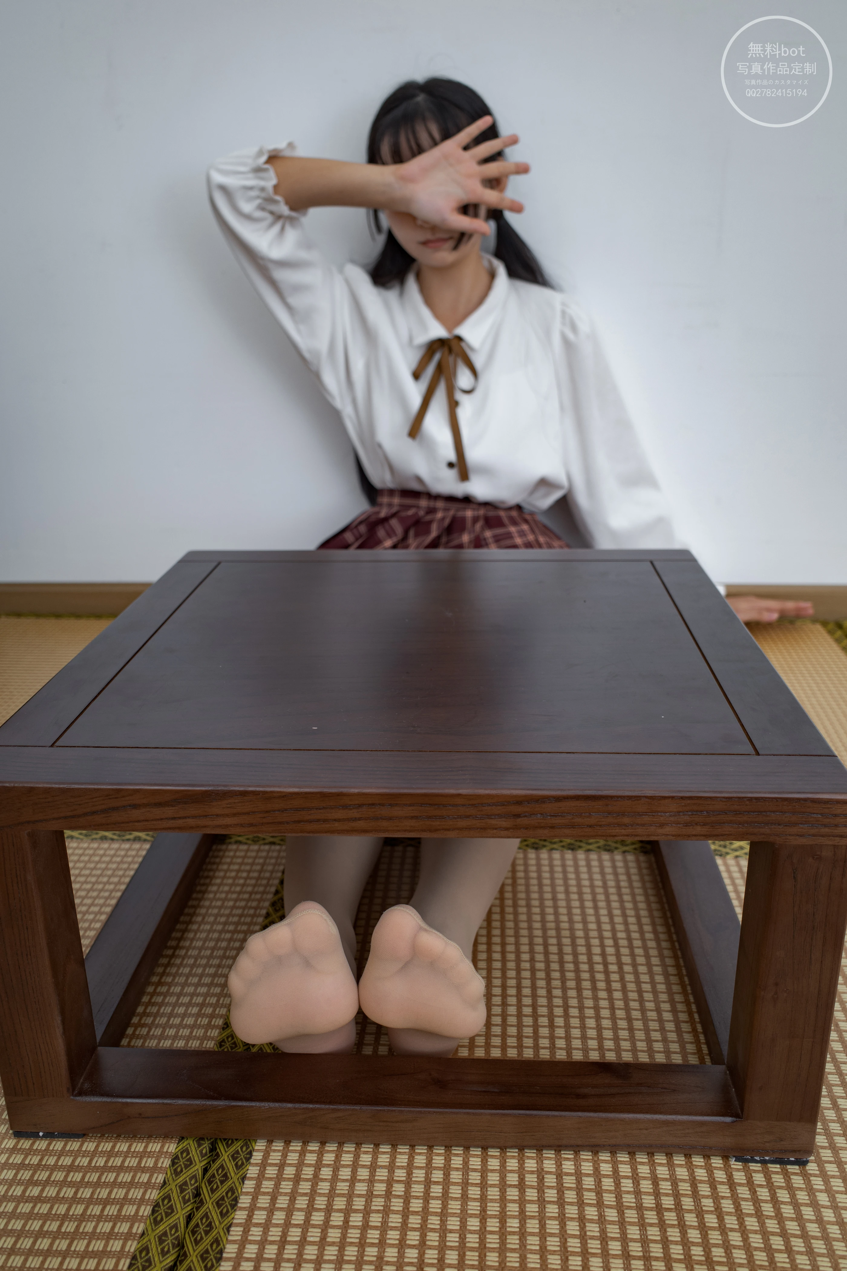 森萝财团 有料003  依依 肉丝百褶小红裙 [95P]插图1